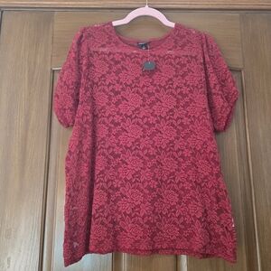 Elegant Red Lace Top Torrid Size 1